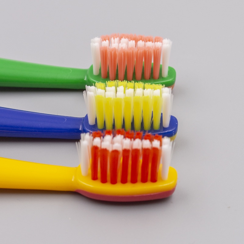 Brosse à dents pour enfants en forme de chenille